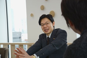 画像集#025のサムネイル/電王戦は,21世紀を生きる人類を映し出す鏡なのかも――将棋棋士・谷川浩司氏がゲストの「ゲーマーはもっと経営者を目指すべき!」第16回