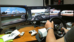 画像ギャラリー No.024のサムネイル画像 / 君は「東京バーチャルサーキット」を知っているか? ユークスが仕掛ける“サーキット”でフォーミュラカーとポルシェを駆ってきた