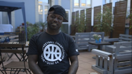 画像集#017のサムネイル/日本のゲームミュージックにフォカースしたドキュメンタリー映像「DIGGIN’ IN THE CARTS」の第1回が公開に