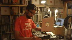 画像集#019のサムネイル/日本のゲームミュージックにフォカースしたドキュメンタリー映像「DIGGIN’ IN THE CARTS」の第1回が公開に