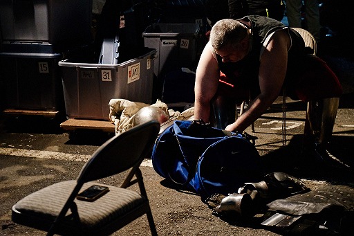 ꡼ No.041Υͥ / ѥ󡦥ޡɥХȥ롦꡼2󤬳šιɤã֤Ĥ礦ͻҤޤƤ