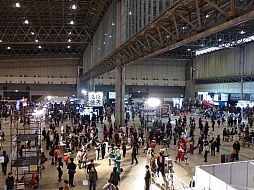 画像ギャラリー No.005のサムネイル画像 / 「闘会議2015」が本日と明日の2日間開催。実況やゲーム大会など,プレイヤーが主役となるゲームイベント