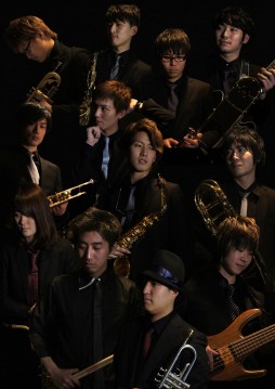 ���������꡼ No.003�Υ���ͥ������ / �ӥå��Х�ɡ�Lowland Jazz�פˤ��֤ᤶ���ݥ����ޥ������ױ���ư�����