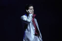 画像ギャラリー No.008のサムネイル画像 / 本日開幕した舞台「龍が如く」のゲネプロ鑑賞レポート。キャストやスタッフ陣の本気が伝わってきた