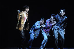 画像ギャラリー No.010のサムネイル画像 / 本日開幕した舞台「龍が如く」のゲネプロ鑑賞レポート。キャストやスタッフ陣の本気が伝わってきた