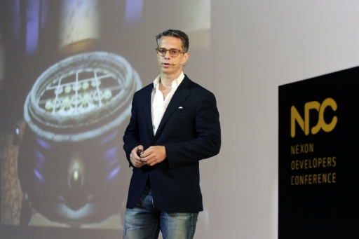 ���������꡼ No.001�Υ���ͥ������ / �����೫ȯ�ԥ���ե���󥹡�Nexon Developers Conference 15�פ�����