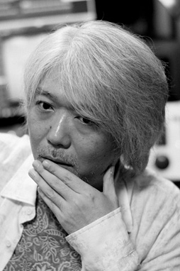 画像ギャラリー No.010のサムネイル画像 / ゲーム音楽作曲家・中村和宏氏インタビュー。「タイムクライシス」「テイルズ オブ イノセンス」などを手がけてきたベテランが,初めてメディアで語る