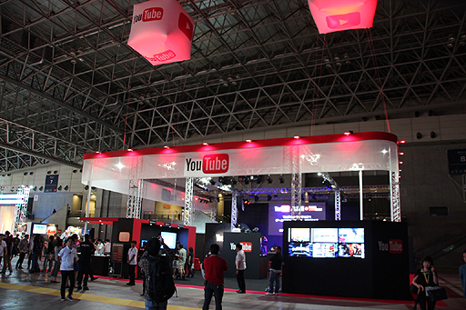 ���������꡼ No.002�Υ���ͥ������ / ��TGS 2015�Ϻ��󤬽��Ÿ�Ȥʤ�YouTube�Υ֡����Ϥ���ʴ������̤ܶϡ��͵�YouTuber���б餹�륲����¶����ơ������٥��