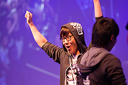 ꡼ No.010Υͥ / TGS 2015Ϥ٤Ƥϥ˾Ǯ͡Τ˨Twitch⥵ӥΥǥ쥯Victor DenchartphanʹۿץåȥեȥޡΡۤδط