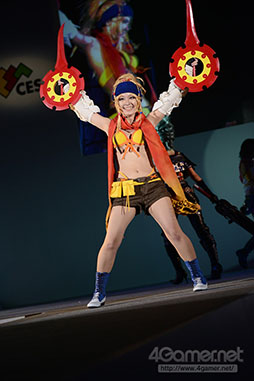 ꡼ No.048Υͥ / TGS 2015ϡCosplay Collection Nightפͤ򤿤äפμ̿ǥݡ