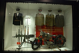 ꡼ No.042 | ɥ쥹ǥΥɥϢˮʪۤǡ鸽ޤǤηˤޤĤ뤢줳ǽƤ