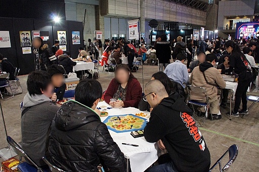 画像ギャラリー No.014のサムネイル画像 / 闘会議2016のアナログゲームエリアレポート。多面指しで加藤一二三九段と対局など,1人でも存分に楽しめる企画が多数