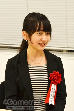 画像ギャラリー No.002のサムネイル画像 / ボルテージ主催「第4回 恋愛ドラマアプリ シナリオ・イラスト大賞」の授賞式をレポート。シナリオ部門最優秀賞は森原すみれさんに