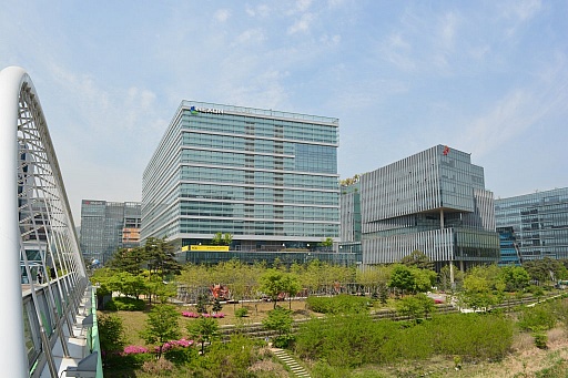 ���������꡼ No.001�Υ���ͥ������ / �ڹ���絬�ϤΥ����೫ȯ�Ը������٥�ȡ�Nexon Developers Conference 2016�פ����롣��¿�����פ�ơ��ޤˤ�����Ĵ�ֱ�����ͤ��ݡ���