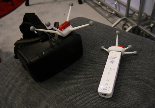 画像ギャラリー No.004のサムネイル画像 / 中国産のB2B向けVRシステム「Project Alice」がSVVR2016に出展。ヘッドマウントディスプレイを装着したまま,バスケットボールを投げ合ってきた