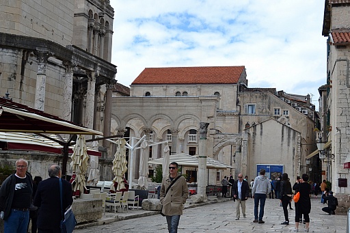 画像ギャラリー No.009のサムネイル画像 / Reboot Develop 2016が開催されているクロアチア・スプリトの街と博物館のツアー。スプリトって，こんな街だった