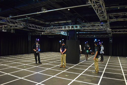 画像集 No.019のサムネイル画像 / 6人参加可能なフリーローム型VRアトラクション「ZERO LATENCY VR」を体験してきた。2016年7月23日に東京ジョイポリスにてグランドオープン