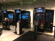 画像ギャラリー No.019のサムネイル画像 / バンナムの「VR ZONE Project i Can」でも人気を博した体感マシン「リアルドライブ」がnamcoラゾーナ川崎店に登場。7月29日から10月31日まで