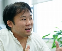 画像ギャラリー No.016のサムネイル画像 / 日本人の細やかなモノ作りと,中国人のエンジニアリングパワーは融合するべき―――DeNA Chinaの若き社長は,日本と中国のゲームマーケットをどう見ているのか