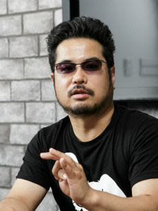 ꡼ No.002Υͥ / VR ZONE֥륷եȡפϤˤޤ줿ΤľҿִĤˤޤäVRƥӥƥγȯäƤä