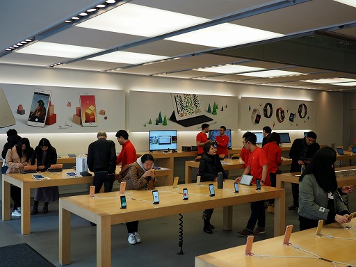 ꡼ No.002Υͥ / Appleǡ˹碌ơREDʤ硣App Storeη20ȥ뤬REDˤΥǤо