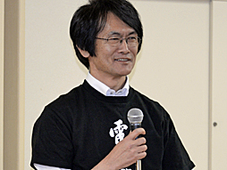 画像ギャラリー No.002のサムネイル画像 / 日本eスポーツ協会の特別授業が渋谷区の中学校で実施。「FIFA 17」「BLAZBLUE CENTRALFICTION」を用いたプロ選手と学生のエキシビションマッチも