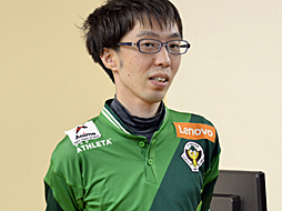 画像ギャラリー No.012のサムネイル画像 / 日本eスポーツ協会の特別授業が渋谷区の中学校で実施。「FIFA 17」「BLAZBLUE CENTRALFICTION」を用いたプロ選手と学生のエキシビションマッチも