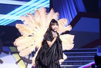 ꡼ No.022Υͥ / ߥ륭ۡॺPoppin' PartyAqoursʤɹڽбؤˤѥեޥ󥹤夬򸫤֥֥10ǯ饤֡פݡ