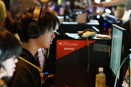 ���������꡼ No.063�Υ���ͥ������ / LAN�ѡ��ƥ���C4 LAN 2017 SPRING�פ��ݡ��ȡ�3���֤Ǳ��480�Ͱʾ�Υ����ޡ����������з�䶦Ʈ���礤�˳ڤ����