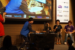 ���������꡼ No.088�Υ���ͥ������ / LAN�ѡ��ƥ���C4 LAN 2017 SPRING�פ��ݡ��ȡ�3���֤Ǳ��480�Ͱʾ�Υ����ޡ����������з�䶦Ʈ���礤�˳ڤ����