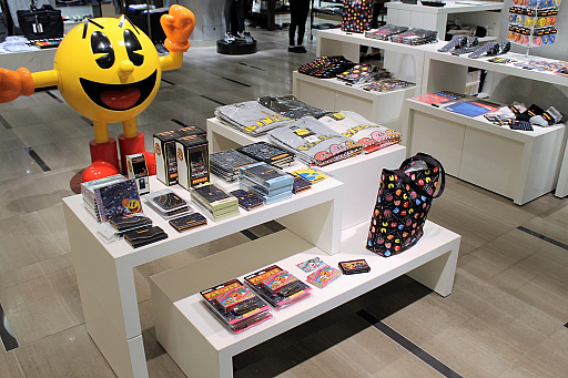 ꡼ No.017Υͥ / »ۤǳΥѥåޥ37ǯ٥ȡPAC-MAN meets Ginza Mitsukoshiפ˹ԤäƤߤ䥰å