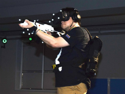 画像ギャラリー No.009のサムネイル画像 / クラブセガ秋葉原新館に「SEGA VR ARENA AKIHABARA」が開設。第1弾アトラクション「MORTAL BLiTZ」を体験してきた