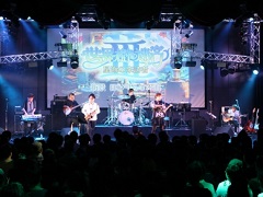 「世界樹の迷宮」シリーズ10周年記念ライブが開催。歴代人気楽曲や古代祐三氏のトークで盛り上がったライブをレポート