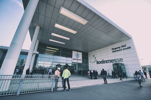 ꡼ No.001Υͥ / gamescomϥ衼åѺΥ।٥ȤĹgamescom1󤫤٤Ƥǥ쥯˥󥿥ӥ塼