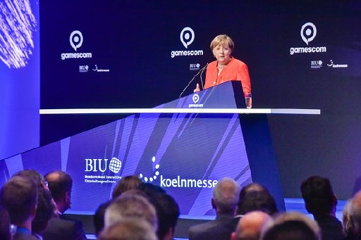 ꡼ No.007Υͥ / gamescomϥ衼åѺΥ।٥ȤĹgamescom1󤫤٤Ƥǥ쥯˥󥿥ӥ塼