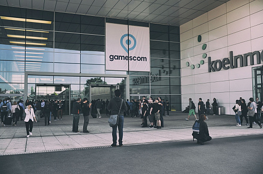 画像集 No.001のサムネイル画像 / ［gamescom］gamescom 2017の入場者は35万人。官民一体の盛り上がりで，10回目の開催となる来年にも期待がかかる