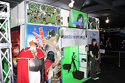 ���������꡼ No.012�Υ���ͥ������ / ��VR PARK TOKYO IKEBUKURO�ץ����ץ�ǰ��������ݡ��ȡ�¿�Ϳ��ǳڤ�����ܳ�VR���ȥ饯�����10��˲ä����֤���������פΥ��ꥸ�ʥ�VR����ƥ�Ĥ��о�