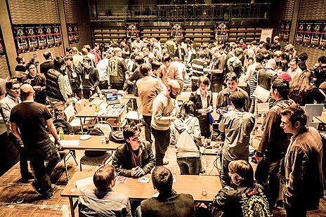 ���������꡼ No.004�Υ���ͥ������ / ��BitSummit Volume 6�פ�2018ǯ5��12����13���ˤߤ䤳��ä��ǳ��Ťء���6���ޤ��롤���ܺ����Ȥʤ륤��ǥ�����������κ�ŵ