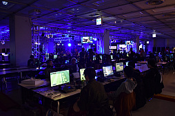 画像ギャラリー No.027のサムネイル画像 / 国内最大級のLANパーティー「C4 LAN」が開催。3日間ぶっ通しで行われたイベントの模様をレポート