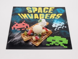 画像ギャラリー No.005のサムネイル画像 / 「PLAY！スペースインベーダー展」4つ目のアトラクションや物販情報が発表