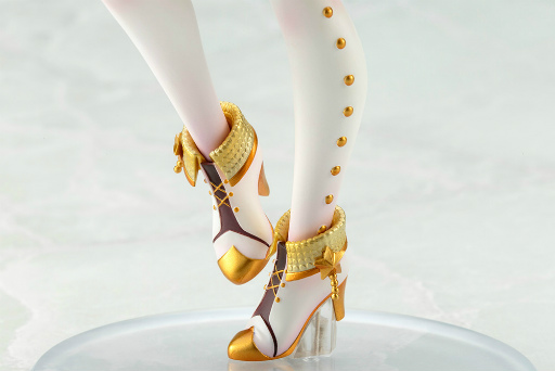 画像ギャラリー No.008のサムネイル画像 / 「島村卯月 パーティタイム・ゴールド」フィギュアが6月に発売予定