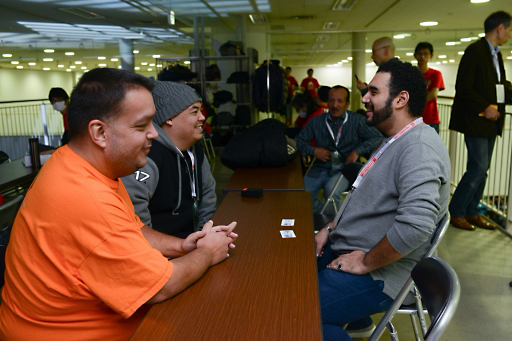 画像ギャラリー No.007のサムネイル画像 / サウジアラビアの王子がお忍びでEVO Japanを視察――「ゲームプレイヤーのライフプラン」をサウジアラビアで作りたい