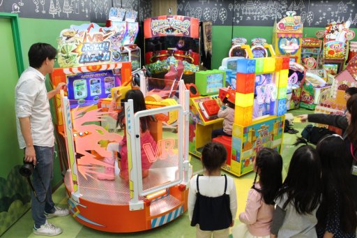 ���������꡼ No.001�Υ���ͥ������ / ������ե��󥿥����ȥ��꡼�ζ�Ʊ��ȯ�ˤ�롤������λҶ�����VR�������VR�֤äȤӡ��Х������ס�VR�ɤä��󡪥֥��å����θ����ݡ���