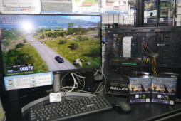 ���������꡼ No.004�Υ���ͥ������ / ������ǥХ����򿨤äƻ������PC��Ź����Ȥ�Ω�Ƥ롣�֥ɥ��ѥ���塦�ʤ��Ź�פ��������ܺ������θ���PC����Ź�ɤؤȥ�˥塼����