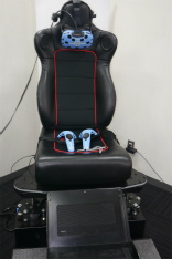 ���������꡼ No.028�Υ���ͥ������ / ������ǥХ����򿨤äƻ������PC��Ź����Ȥ�Ω�Ƥ롣�֥ɥ��ѥ���塦�ʤ��Ź�פ��������ܺ������θ���PC����Ź�ɤؤȥ�˥塼����