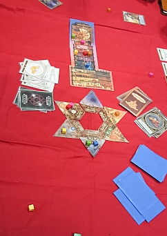 画像ギャラリー No.009のサムネイル画像 / アナログゲームの祭典「ゲームマーケット2018大阪」をレポート。「あやつり人形」を手掛けたブルーノ・フェイドゥッティ氏のトークイベントも