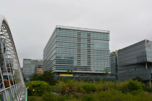 ���������꡼ No.003�Υ���ͥ������ / ��NDC18��Nexon Korea�μҰ��ϤɤΤ褦�ʴĶ���Ư���Ƥ���Τ����ͻ���Ĺ��ʹ����Ư���䤹������˸���������Ȥ�