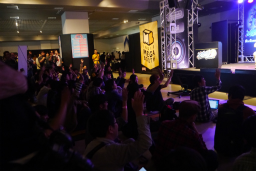 画像ギャラリー No.004のサムネイル画像 / プラチナゲームズ 稲葉敦志氏と神谷英樹氏がゲーム作りへの思いを語る。BitSummit Vol.6で行われたトークイベントをレポート