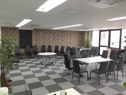 画像ギャラリー No.003のサムネイル画像 / 人狼が気軽に楽しめる「人狼HOUSE」の大阪梅田店が7月1日にオープン