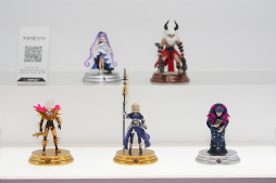 ���������꡼ No.037�Υ���ͥ������ / �������ե����ƥ��Х�2018�βơϤ����š�������Ϥ��濴�ˤ��Ĥġ����ȼ�̣�����ä��ե��ȥ�ݡ��Ȥ�Ǻ�